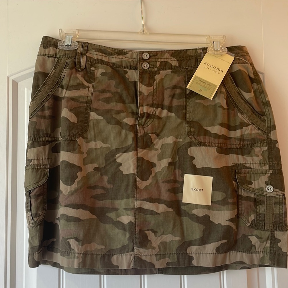 NWT Sonoma Camo skort, size 14